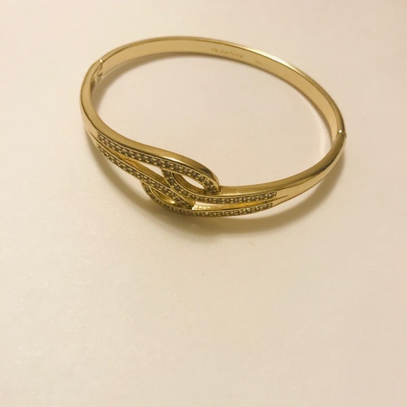 Gold Plated with Rhinestone bracelet - Picture 1 of 5